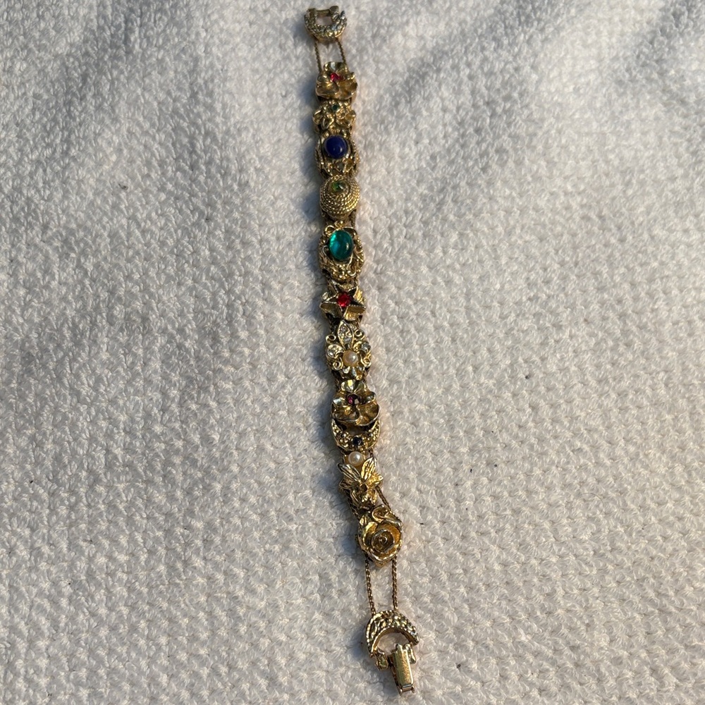 Vintage Unsigned Charm Slide Bracelet